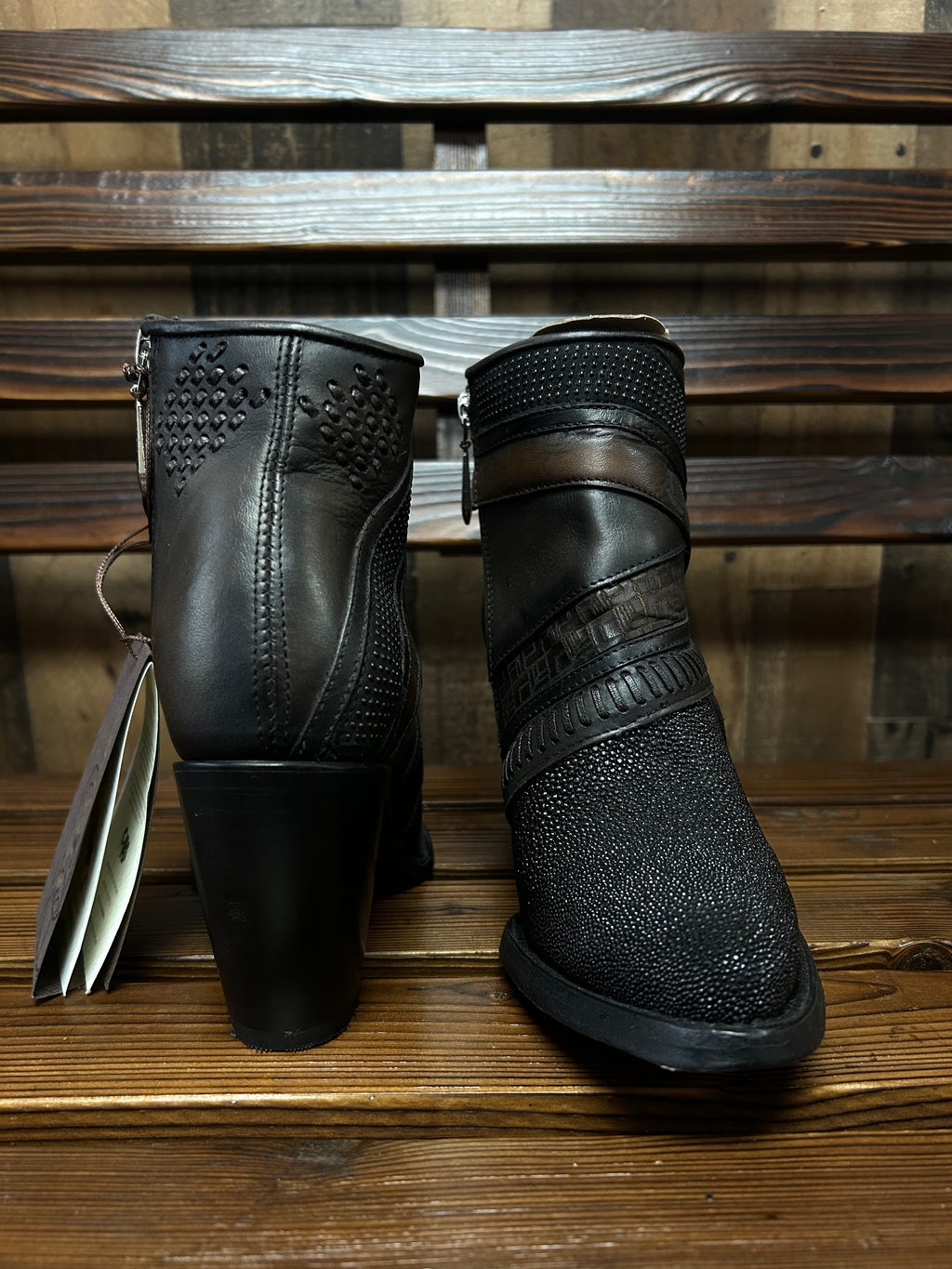 CUADRA Womens Stingray